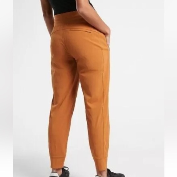 Athleta Trekkie North Jogger 26 NWT - Picture 2 of 13